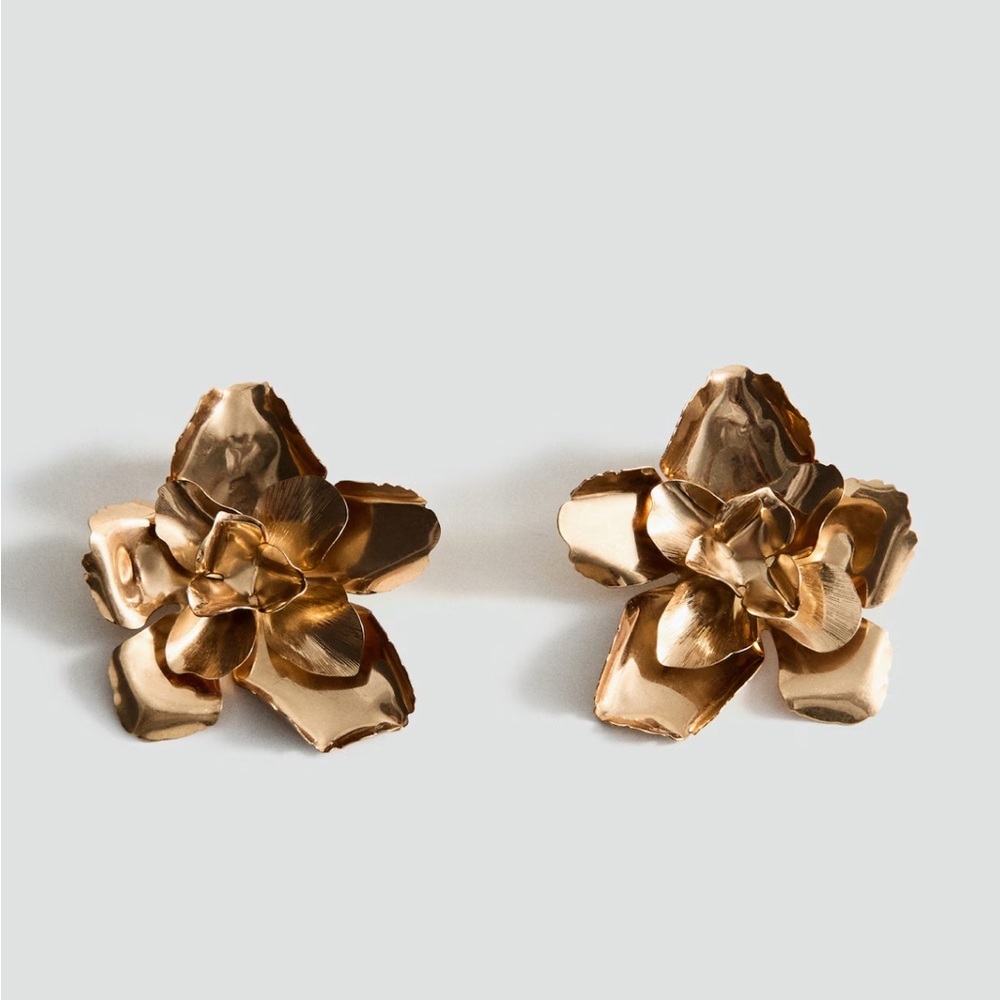 Mango Gold Blossom Earrings